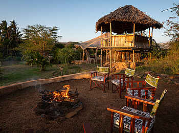 Laikipia Wilderness Palm Camp: Die Feuerstelle Laikipia Wilderness Palm Camp: Die Feuerstelle