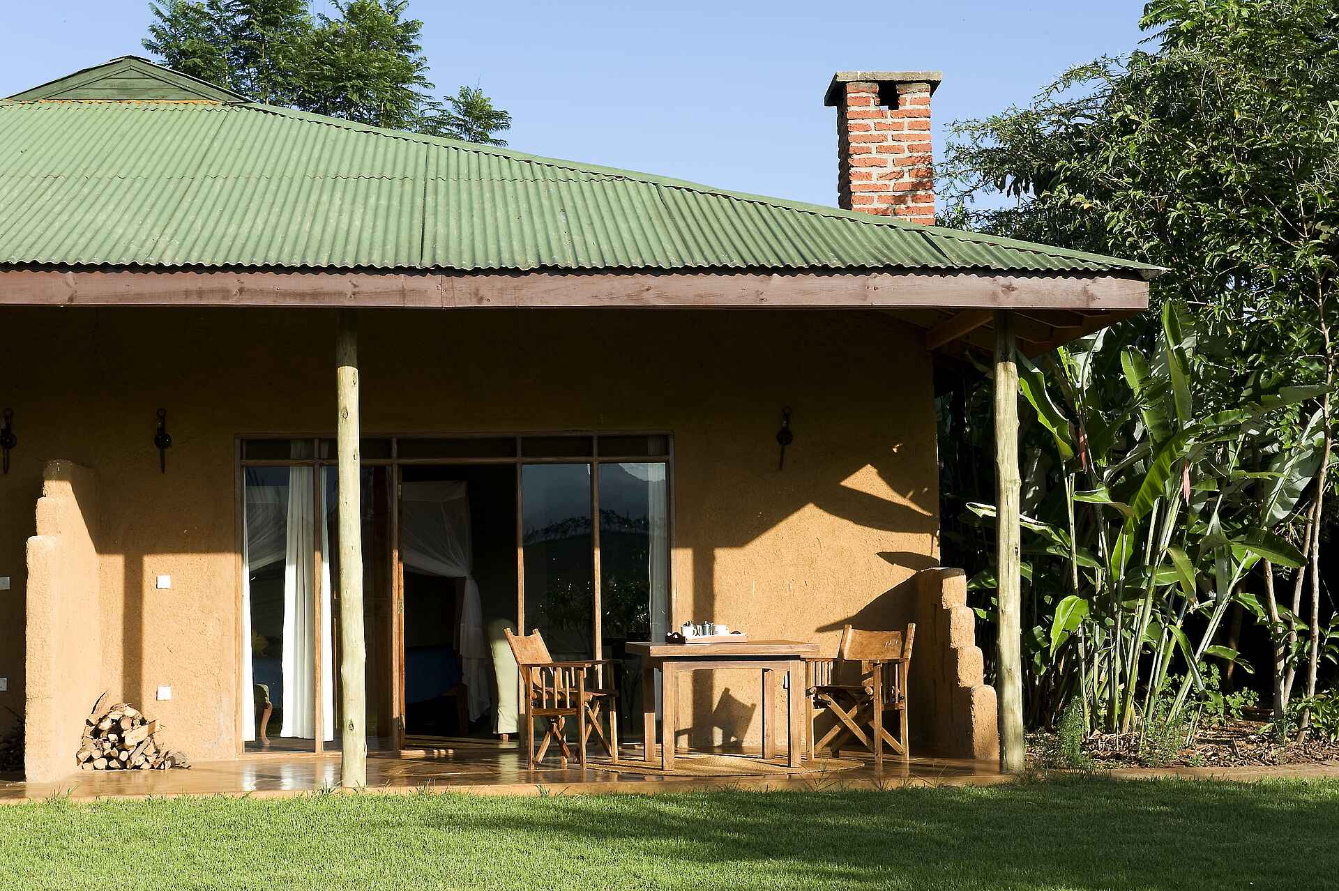 karatu, ngorongoro conservation area, ngorongoro farmhouse, oldeani vulkan, tanganyika wilderness camps, tansania, private terrasse, afrikarma, afrikarma safaris, afrikarma safaris - wildnis. hautnah., afrikarma.de