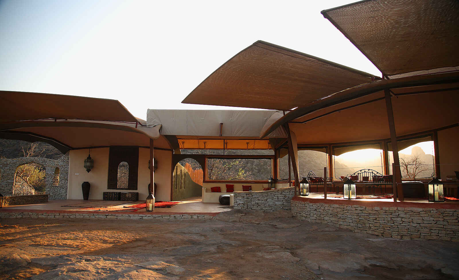 Saruni Samburu: Haupthaus bei Tag Saruni Samburu: Haupthaus bei Tag