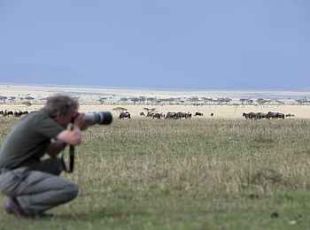 Serian's Serengeti South Camp: Tierherde und ihr Beobachter