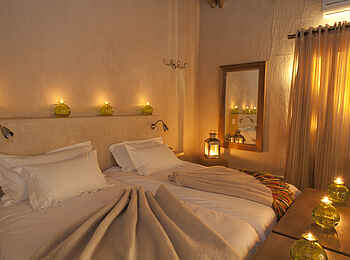 Emanya Etosha Game Lodge: Zimmerinterieur Emanya Etosha Game Lodge: Zimmerinterieur