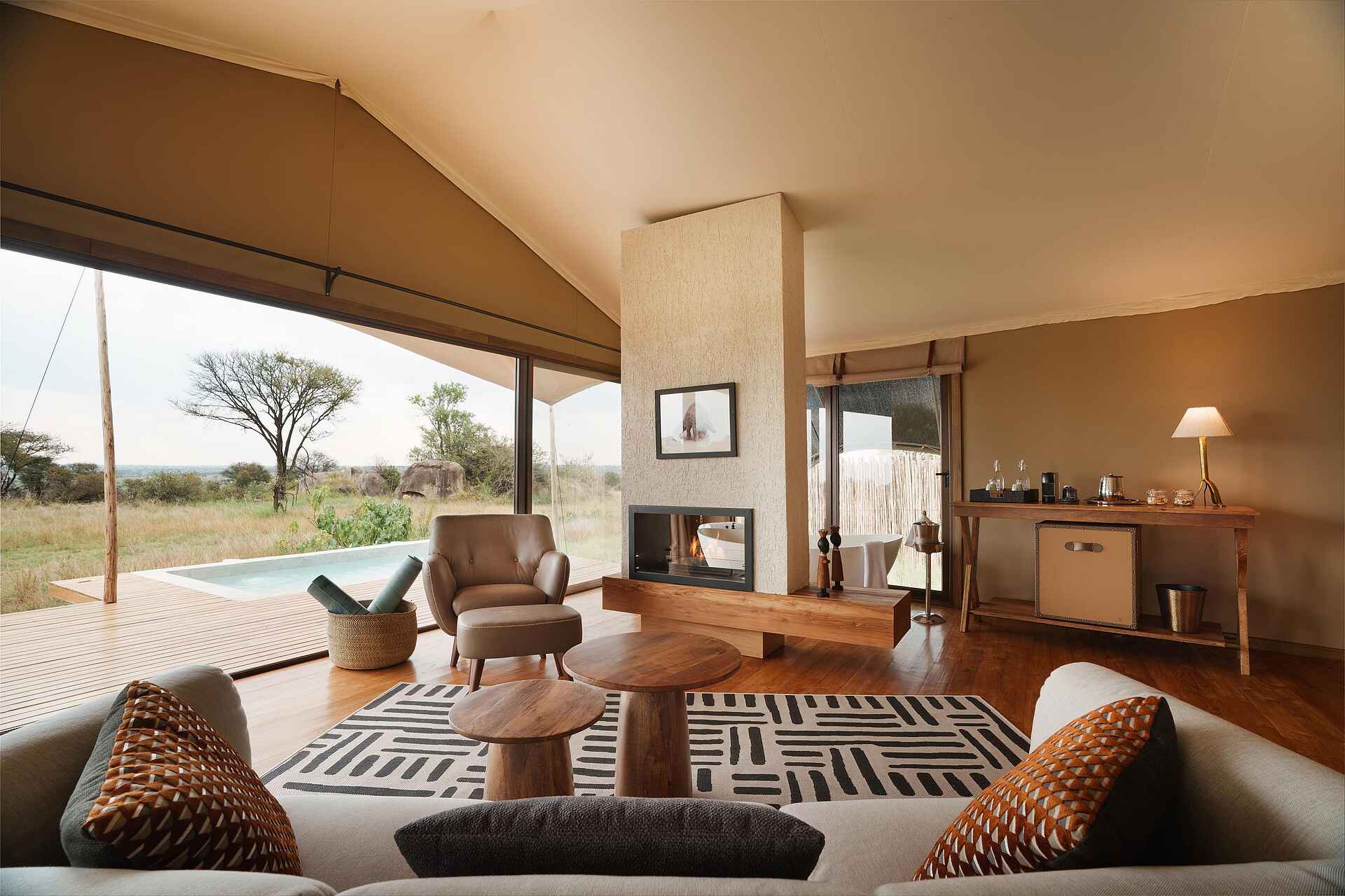 Warangi Ridge Lodge: Lounge Warangi Ridge Lodge: Lounge