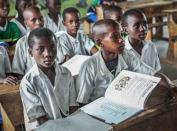 Chem Chem Lodge: Aufmerksame Schüler Chem Chem Lodge: Aufmerksame Schüler