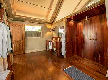 Shinde Lodge: Badezimmer Shinde Lodge: Badezimmer