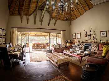 Fitzpatrick’s at Jock: Hauptlounge