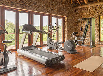 Legendary Mwiba Lodge: Fitnessgeräte Legendary Mwiba Lodge: Fitnessgeräte