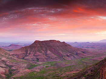 Grootberg Lodge: Abendhimmel über dem Canyon