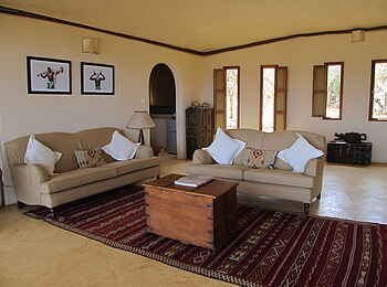 Saruni Samburu: Lounge in einer der Villen