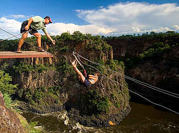 Victoria Falls Hotel: Gorge Swing