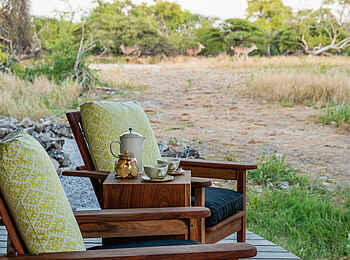 Onguma Tented Camp: Stühle auf der Veranda 