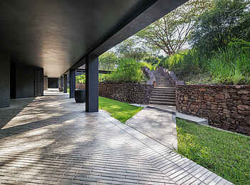 Serengeti Explorer: Zugang zu den Zimmern Serengeti Explorer: Zugang zu den Zimmern