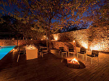 The Outpost: Dinner unter den Sternen