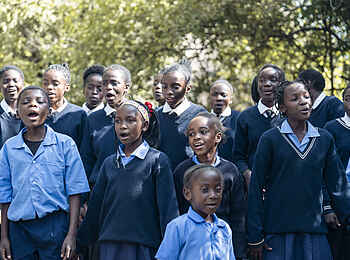 Tongabezi Lodge: Besuch einer Schule