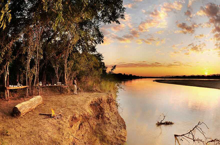 Bilimungwe Bushcamp: Abendstimmung am Luangwa Bilimungwe Bushcamp: Abendstimmung am Luangwa