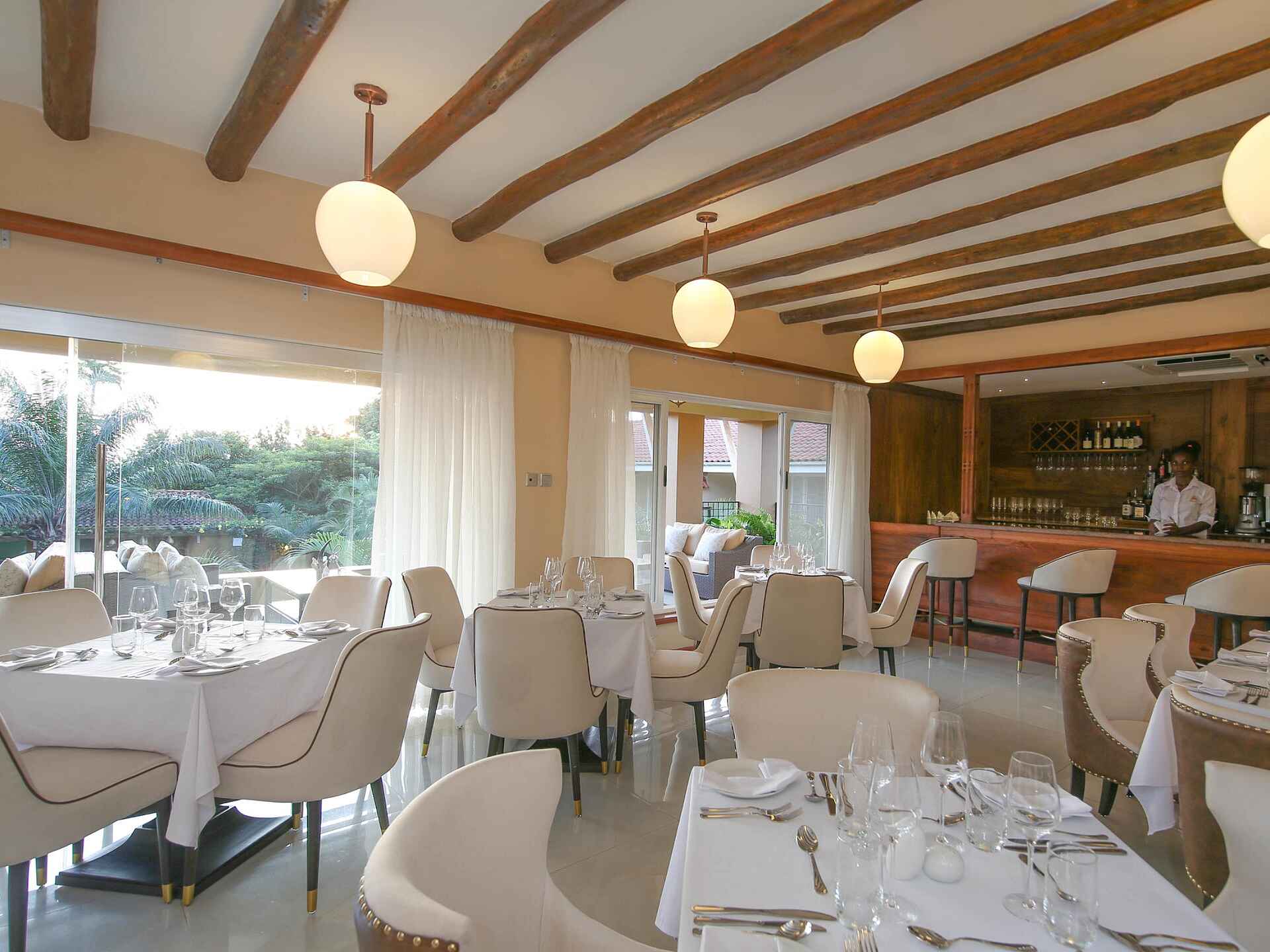 No. 5 Boutique Hotel: Restaurantbereich