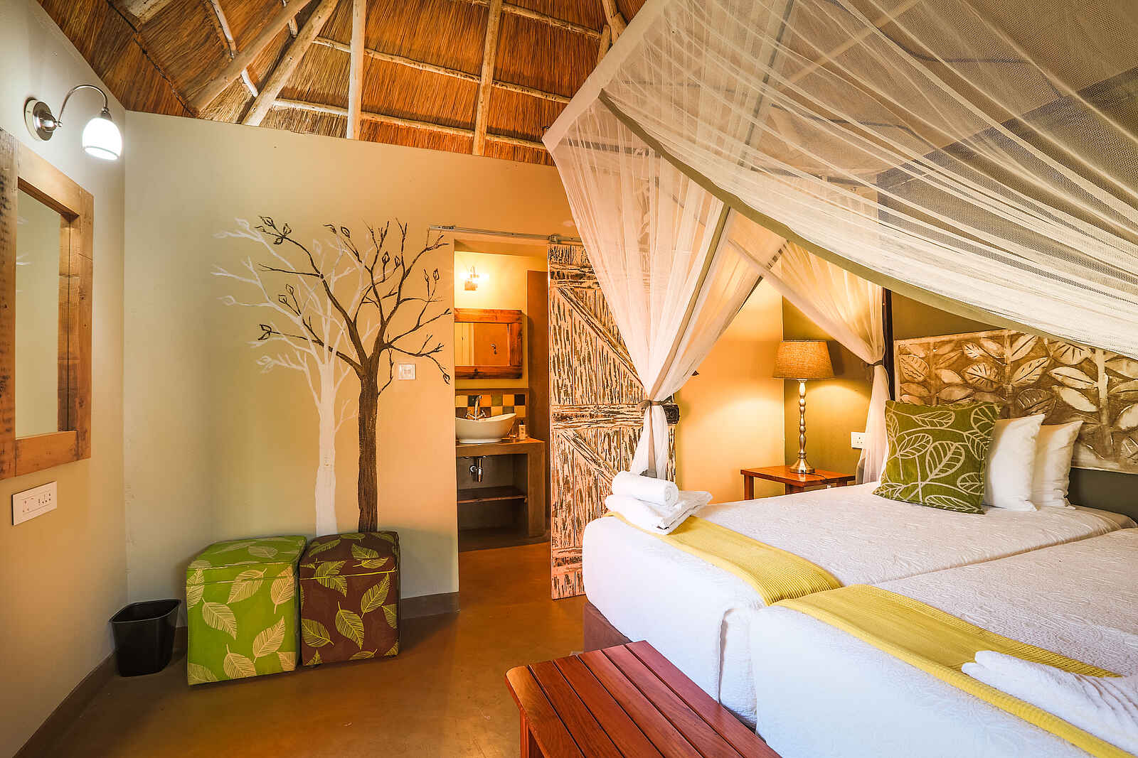 Robins Camp: Schlafzimmer mit En-Suite Badezimmer Robins Camp: Schlafzimmer mit En-Suite Badezimmer