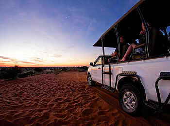 Bagatelle Kalahari Game Ranch: Sonnenuntergang