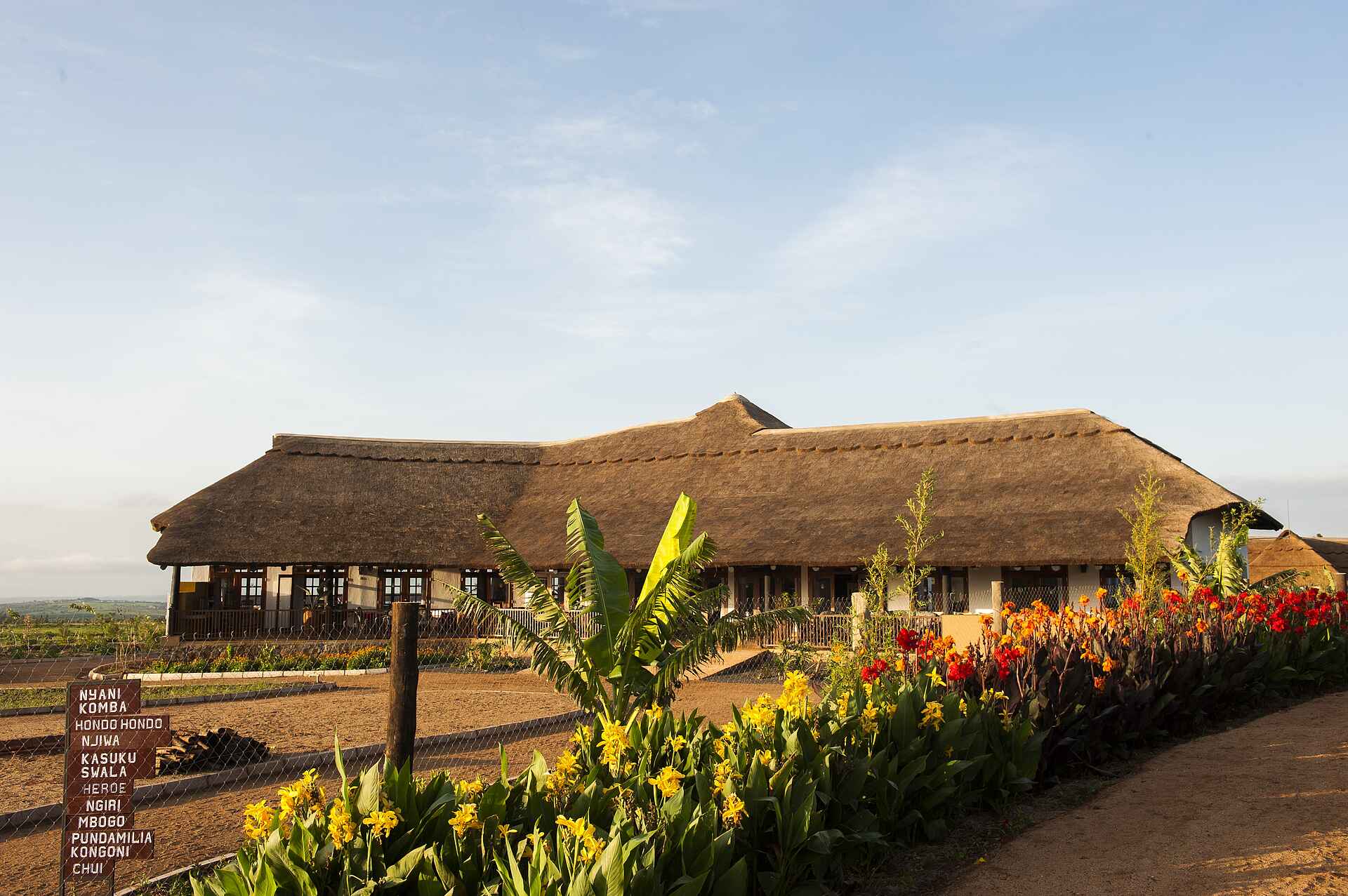farmhouse valley lodge, ngorongoro conservation area, tanganyika wilderness camps, außenansicht, lodge, afrikarma, afrikarma safaris, afrikarma safaris - wildnis. hautnah., afrikarma.de