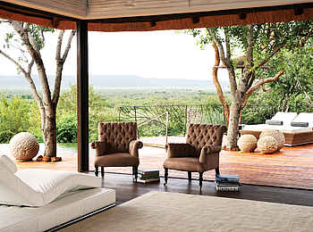 Molori Safari Lodge: Blick aus dem Schalfzimmer der Molelo Presidential Suite