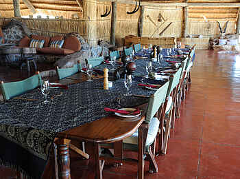 Mwagusi Safari Camp: Speisesaal