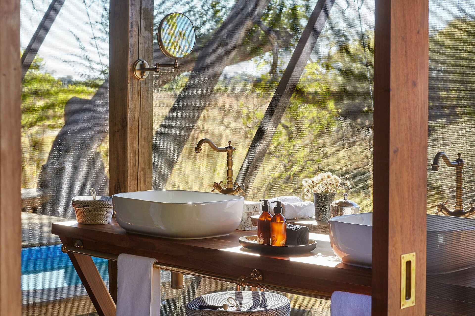 Tuludi Camp: Waschbecken