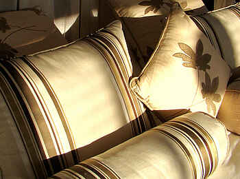 Vingerklip Lodge: Kissen im Heaven's Gate Luxuschalet