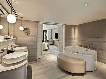 Constance Belle Mare Plage: Deluxe Suite Bad Constance Belle Mare Plage: Deluxe Suite Bad