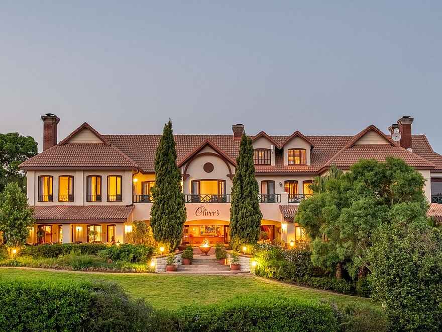 Oliver's: Gartenseite Oliver's: Gartenseite