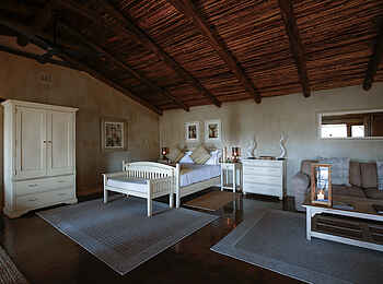 Notten's Bush Camp: Kapholländischer Stil in der Gästuenterkunft Notten's Bush Camp: Kapholländischer Stil in der Gästuenterkunft