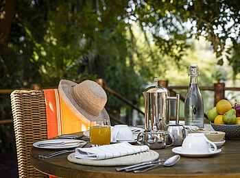 Sanctuary Sussi & Chuma: Gedeckter Frühstückstisch