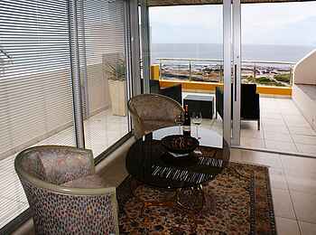Crayfish Lodge: Die Lounge im Atlantic Zimmer Crayfish Lodge: Die Lounge im Atlantic Zimmer