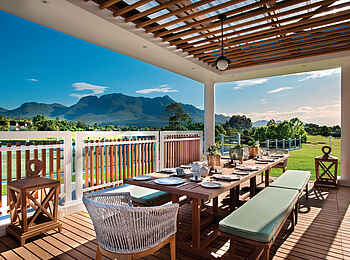Fancourt Hotel: Pergola auf der Terrasse Fancourt Hotel: Pergola auf der Terrasse