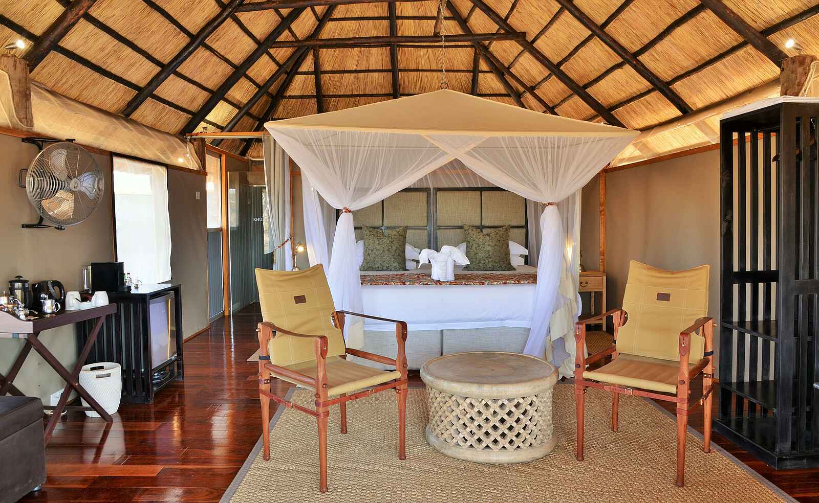 Khulu Bush Camp: Luxury Suite Khulu Bush Camp: Luxury Suite