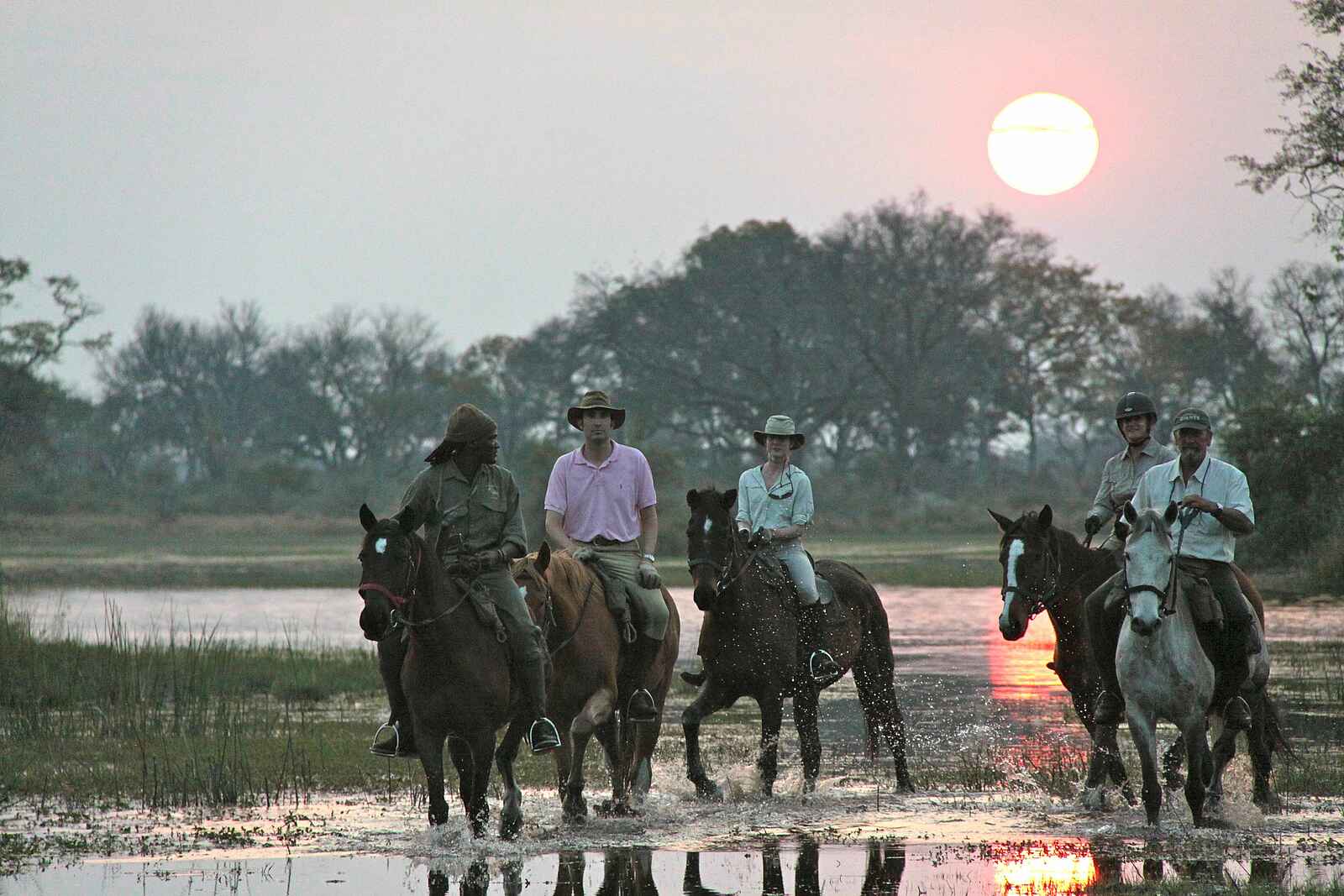 Kujwana Camp: Ausritt am Nachmittag Kujwana Camp: Ausritt am Nachmittag