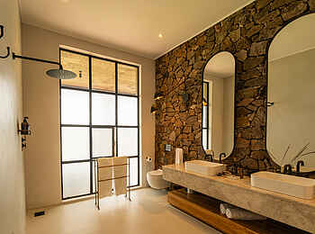 Loirien Mara Villas: Badezimmer