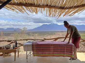 Reteti House: Massage Reteti House: Massage