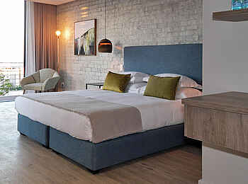 Tree House Boutique Hotel: Mountain View Room Tree House Boutique Hotel: Mountain View Room