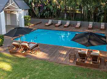 AtholPlace Hotel & Villa: Blick auf den Pool AtholPlace Hotel & Villa: Blick auf den Pool