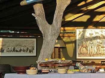 Kujwana Camp: Frühstücksbuffet