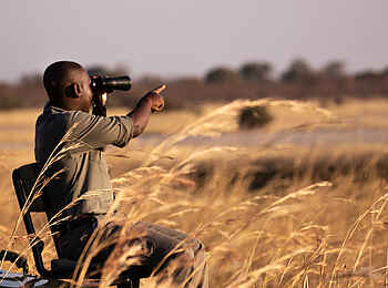 Camp Kuzuma: Professioneller Tracker