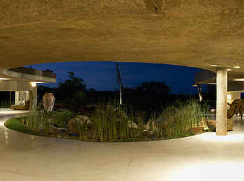 Sabi Sabi Earth Lodge: Empfangsbereich Sabi Sabi Earth Lodge: Empfangsbereich