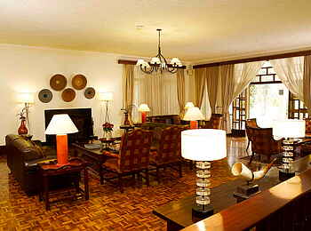 House of Waine: Kaminzimmer House of Waine: Kaminzimmer