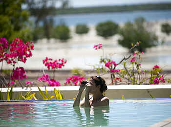 Ibo Island Lodge: Vogelbeobachtung vom Pool