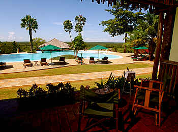 Paraa Safari Lodge: Blick auf den Pool Paraa Safari Lodge: Blick auf den Pool