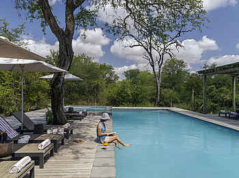 Simbavati Waterside Lodge: Der Pool Simbavati Waterside Lodge: Der Pool