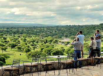 Tarangire Safari Lodge: Terrasse Tarangire Safari Lodge: Terrasse