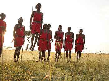 Klein's Camp: Massai-Tanz