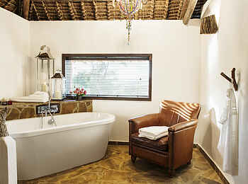 Beho Beho Camp: Bailey's Banda Badezimmer