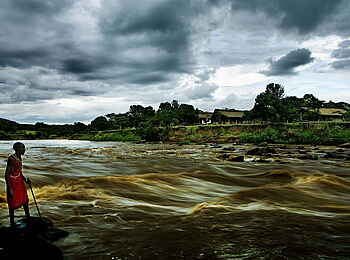 Karen Blixen Camp: Unruhiges Wetter über dem Camp Karen Blixen Camp: Unruhiges Wetter über dem Camp