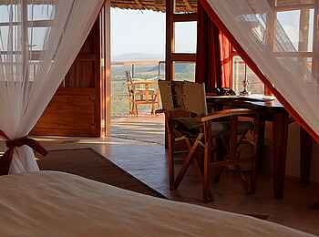 Sleeping Warrior Lodge: Blick zur privaten Terrasse Sleeping Warrior Lodge: Blick zur privaten Terrasse